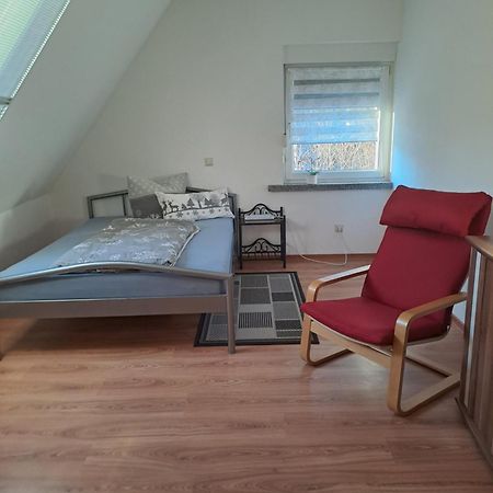 Monteur- Und Ferienwohnung In Hainichen - Obergeschoss Oder Dachgeschoss - Familie Weber Bockendorf 外观 照片