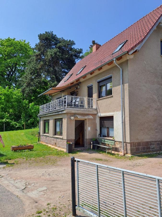 Monteur- Und Ferienwohnung In Hainichen - Obergeschoss Oder Dachgeschoss - Familie Weber Bockendorf 外观 照片